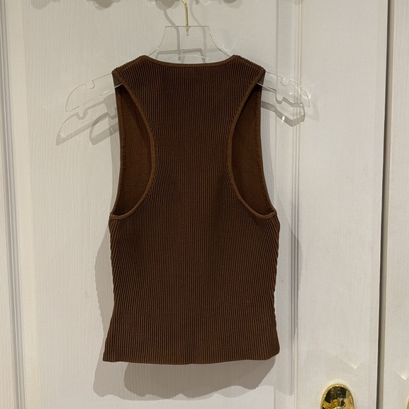 Aritzia Sculpt Knit Racer Tank - Picture 4 of 4